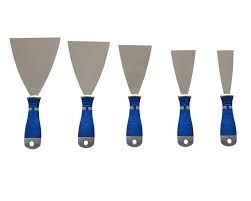 SZPACHLA NIERDZEWNA 60MM CORONA