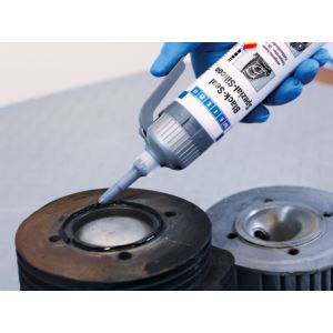 Klej Uszczeniacz Black-Seal silicone (+300 st C) 2